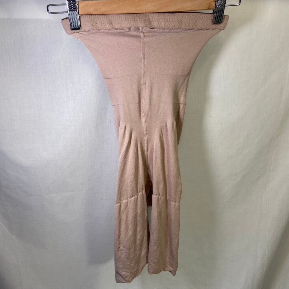 Spanx Size Small B Shapewear Stretchy Under Piece Elastic Waist Band Pilling